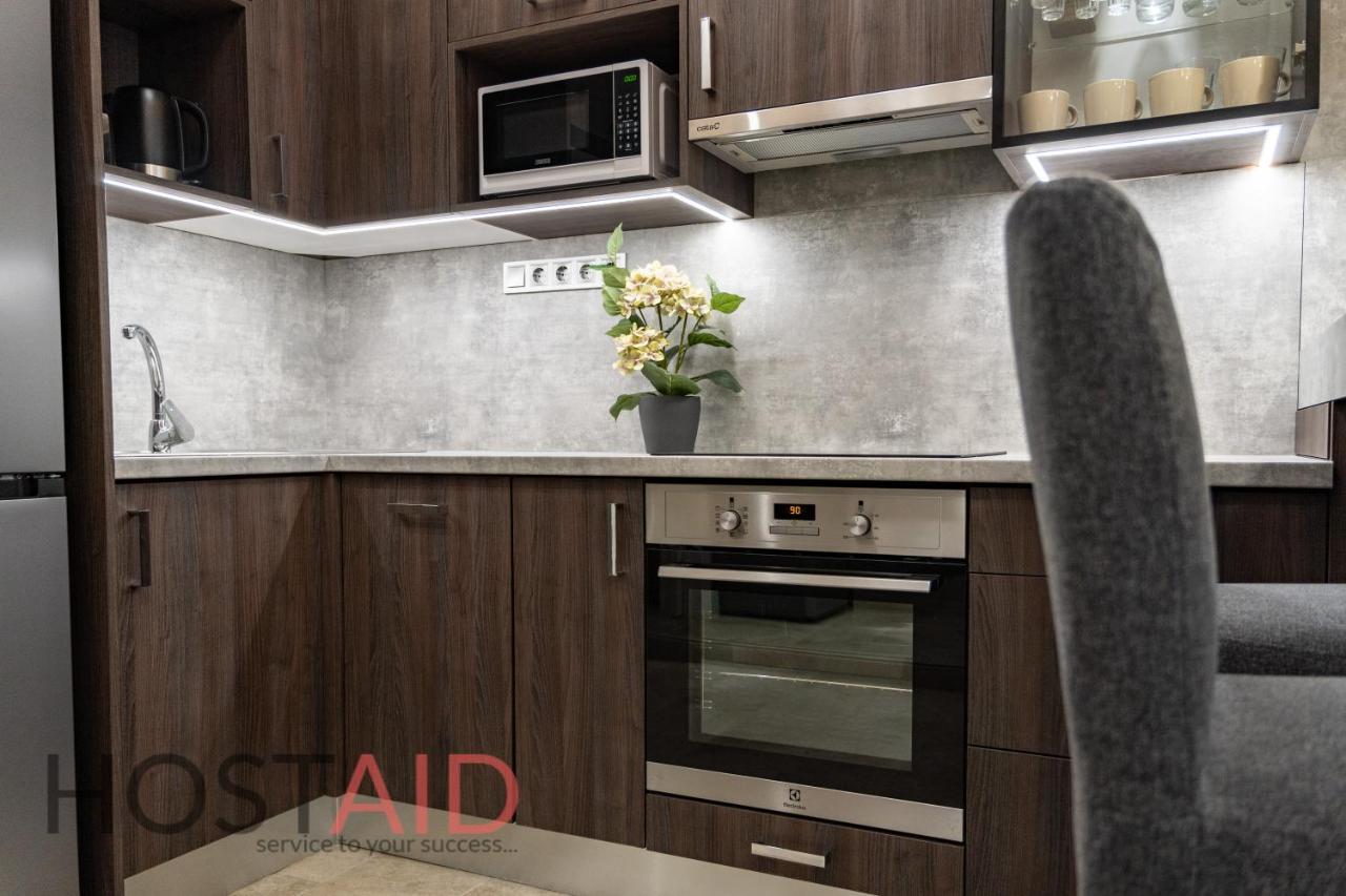 V68 Deluxe - Hostaid Apartment Budapest